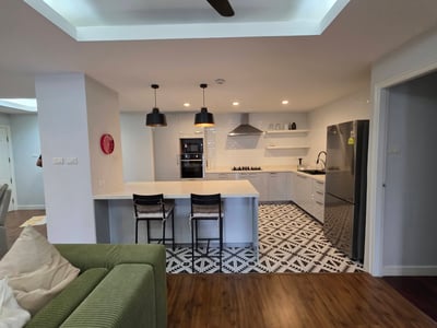 Property image 1 of 17