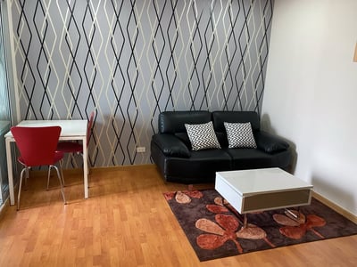 Property image 1 of 12