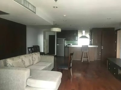 Property image 1 of 5