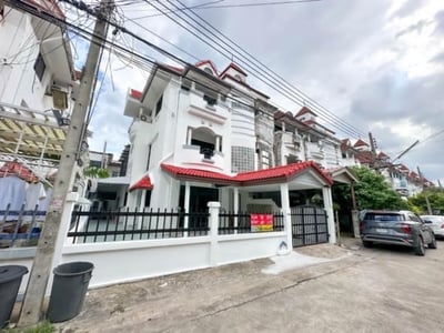Property image 1 of 5