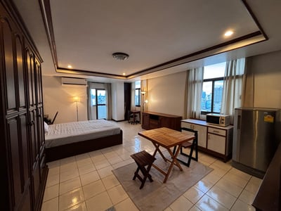 Property image 1 of 8