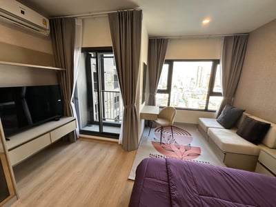 Property image 1 of 12