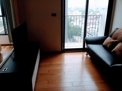 Property image 1 of 8