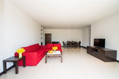 Property image 1 of 6