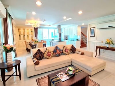 Property image 1 of 5