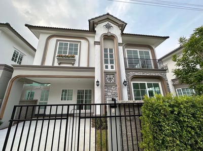 Property image 1 of 12