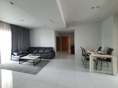 Property image 1 of 5
