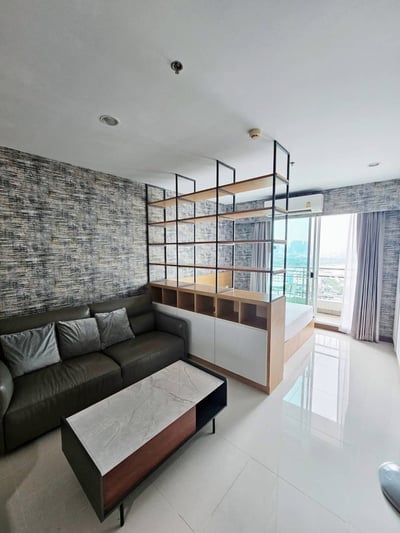 Property image 1 of 18