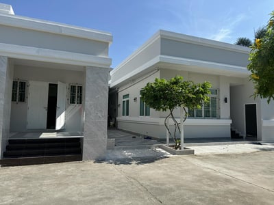 Property image 1 of 25