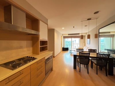 Property image 1 of 2