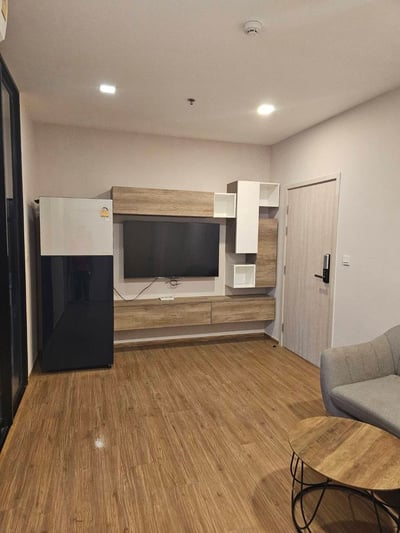 Property image 1 of 18