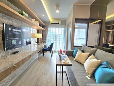 Property image 1 of 12