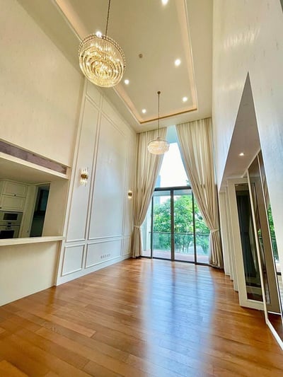 Property image 1 of 12