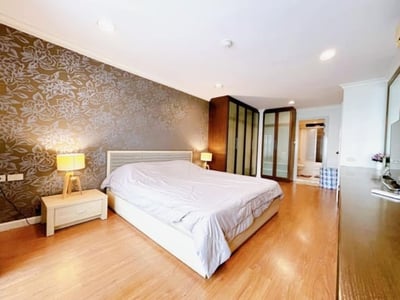 Property image 1 of 5