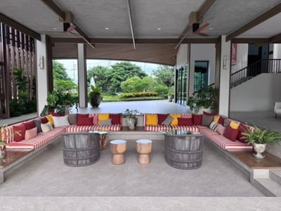 Property image 1 of 33