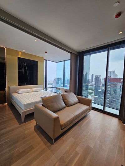 Property image 1 of 12