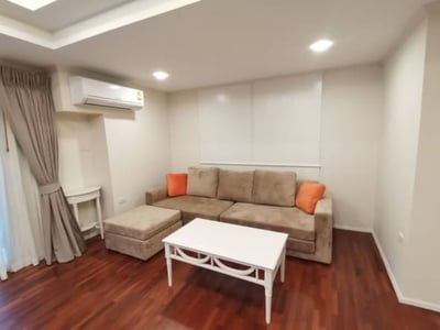 Property image 1 of 5