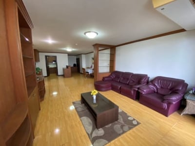 Property image 1 of 5