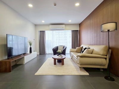 Property image 1 of 19