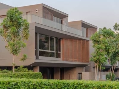 Property image 1 of 5