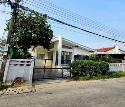 Property image 1 of 16