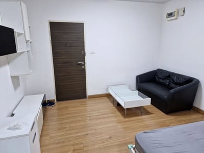 Property image 1 of 7