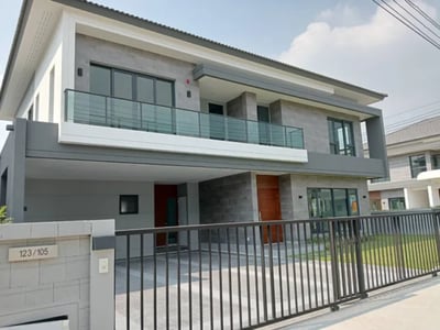 Property image 1 of 5