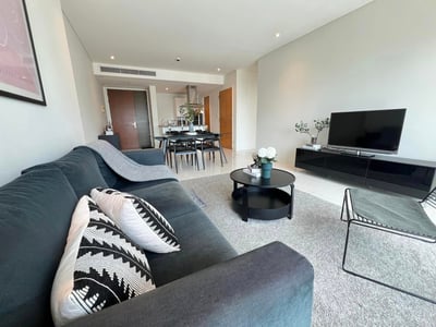 Property image 1 of 18