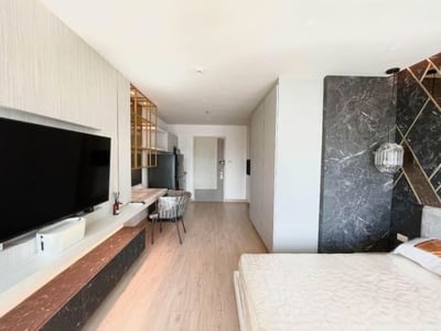 Property image 1 of 5