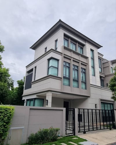 Property image 1 of 16