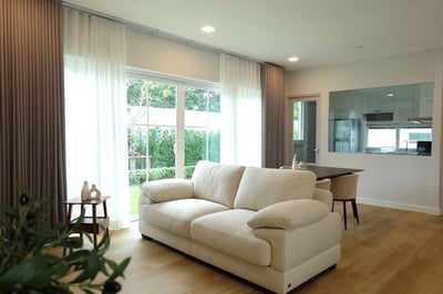 Property image 1 of 17
