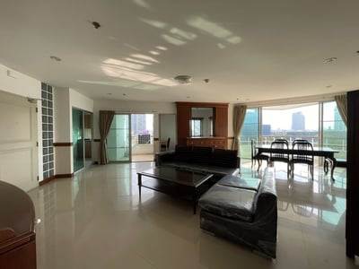 Property image 1 of 30