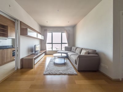 Property image 1 of 12