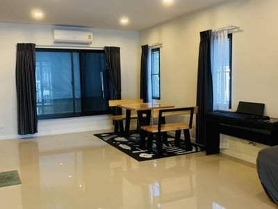 Property image 1 of 5
