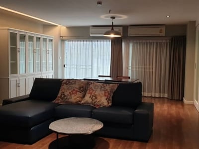 Property image 1 of 5