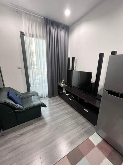 Property image 1 of 8