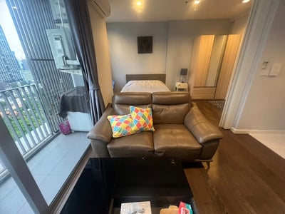 Property image 1 of 7
