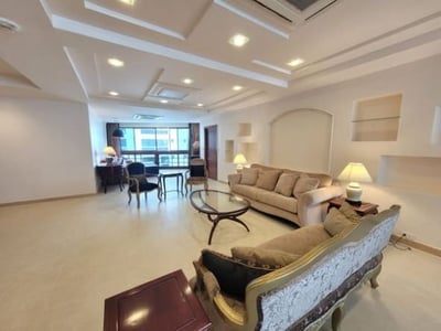 Property image 1 of 5