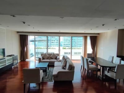 Property image 1 of 5