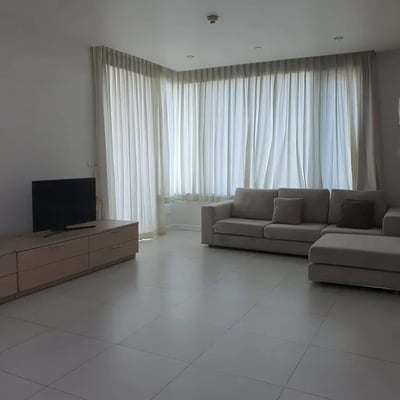 Property image 1 of 7