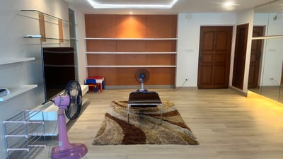 Property image 1 of 11