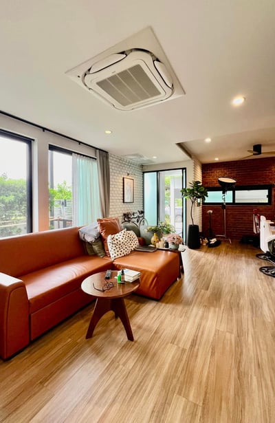 Property image 1 of 40
