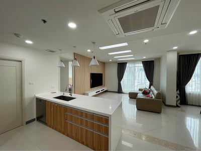 Property image 1 of 15