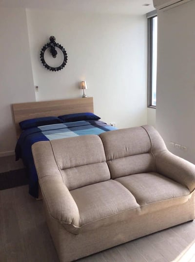 Property image 1 of 7