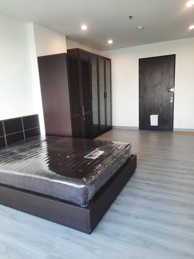 Property image 1 of 4