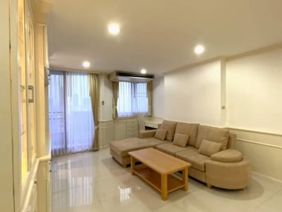 Property image 1 of 10