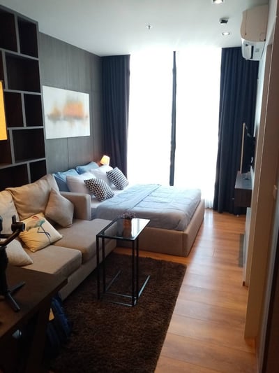 Property image 1 of 8