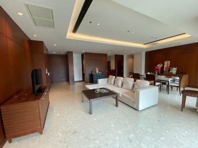 Property image 1 of 5