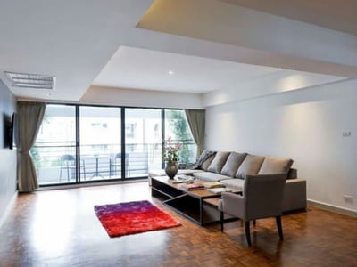 Property image 1 of 5