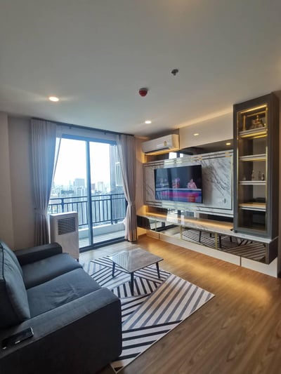 Property image 1 of 11